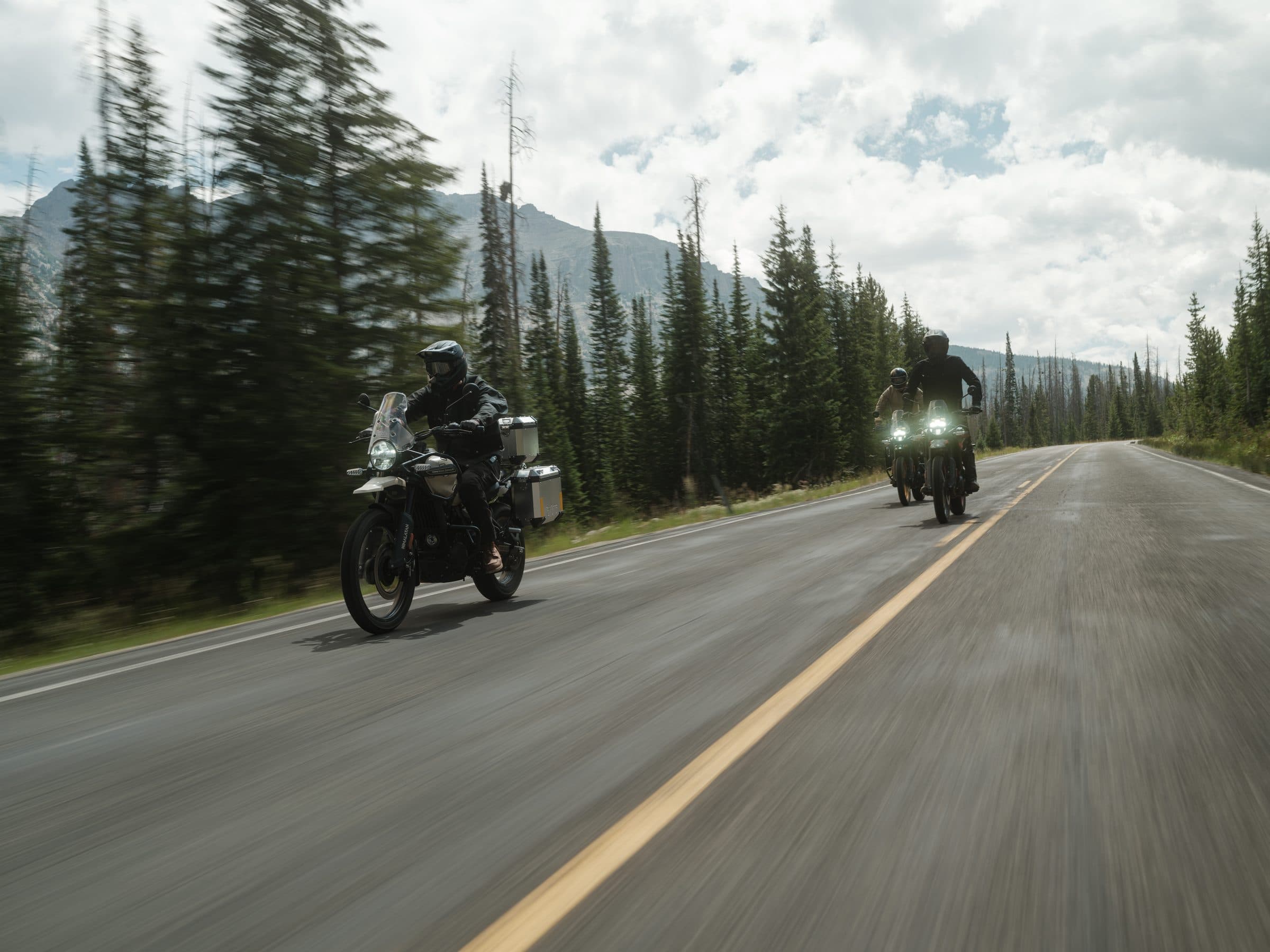 Royal Enfield Himalayan 450 rental: riding Needles Highway, South Dakota